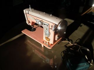 Rare Pink Art Deco Stradivaro Zig ZAg Deluxe 105 Sewing Machine,  Carry Case 2
