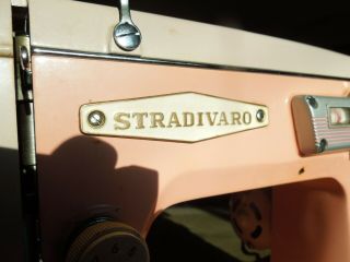 Rare Pink Art Deco Stradivaro Zig ZAg Deluxe 105 Sewing Machine,  Carry Case 6