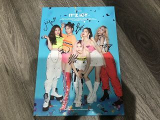 Itzy It’z Icy Itzy Ver Autograph All Member Signed Promo Album Kpop Rare