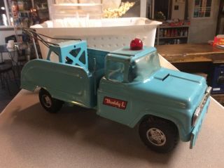 1960’s Buddy L Toys Ford Cab Tow Truck W/beacon Light 60 