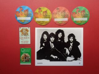 Queen,  8x10 " B/w Promo Photo,  6 Rare Backstage Passes