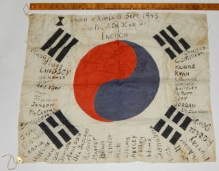 RARE WW2 GI SIGNED KOREAN FLAG 1945 WWII Korea war 32nd Inf Regt 7th ID 9