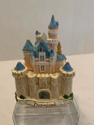 Rare Disney Magic Kingdom Cinderella Castle Salt Pepper Shaker Disneyland 4.  3/4”