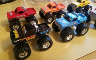 1989 Racing champions Monster truck mail in set Bearfoot First Blood Taurus RARE 3