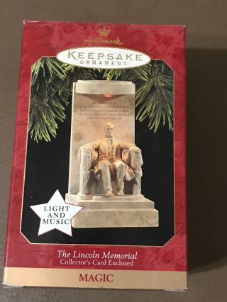 Hallmark Keepsake The Lincoln Memorial Magic Xmas Ornament Rare W/ Light/music