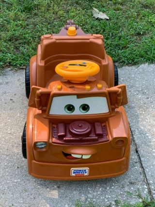 Rare Disney Cars 2 Pixar Ride - On Power Wheels Tow Mater 6 Volt Battery Tow Truck