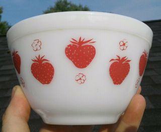 Pyrex Red Strawberry Rare 401 Bowl Unmarked Htf Fruit Holy Grail Flat Bottom Key