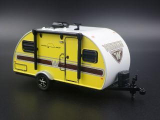 2017 Winnebago Winnie Drop 1710 Travel Trailer Camper Rare 1:64 Diecast Model