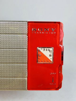 EXTREMELY RARE Red SONY TR - 69 Transistor Radio Japan - Great 2