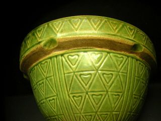 RARE MCCOY STONEWARE HEART/S & TRIANGLE/S GREEN LARGE MIXING BOWL 10 - 1/4 USA 200 5