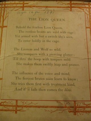 THE LIONS DEN THE LITTLE SHOWMAN ' S SERIES RARE 3 - D POP - UP BOOK W LADY LION TAMER 8