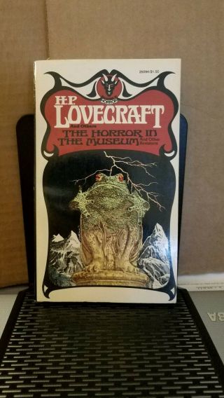 H.  P.  Lovecraft Ballantine Horror 8 Paper Backs Rare Devil Head Colophon 8