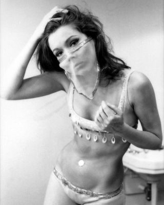 The Avengers Diana Rigg Sexy Rare Pin Up Skimpy Belly Dancer Costume 8x10 Photo