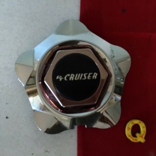 Q (1),  Rare,  2001 - 2002 Chrysler Pt Cruiser Dream Chrome Center Cap 05278949aa