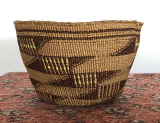 Rare Old Klamath Indian Basket With Yellow Quills 2