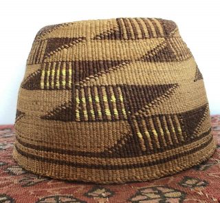 Rare Old Klamath Indian Basket With Yellow Quills 7