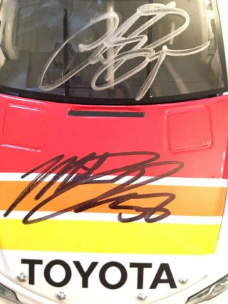 RARE 2013 Lionel Toyota Racing Promo 1/24 Martin Truex Jr / Clint Bowyer Signed 3