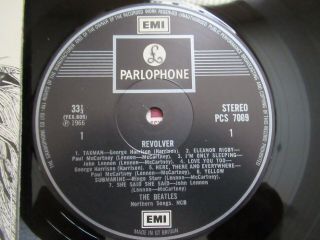 Beatles VERY RARE 1971 ISSUE UK REVOLVER STEREO LP RARE 2 FLAP BACK COVER NM 3
