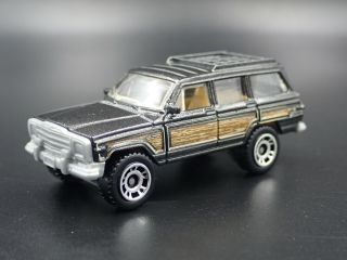 1989 Jeep Wagoneer W/ Tow Hitch Rare 1:64 Scale Diorama Diecast Model Car