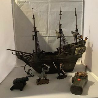 Disney’s Pirates Of The Caribbean Curse Of The Black Pearl Rc Ship Rare