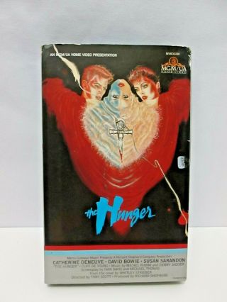 The Hunger (vhs,  1983) Rare Oop 1st Mgm/ua Book Box David Bowie Vampire Horror