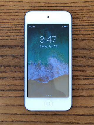 Apple Ipod Touch 6th Generation - Blue - Rare Ios 11.  4.  1 - 16 Gb