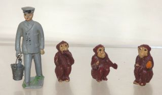 Rs16 - Rare F G Taylor Spare Plastic Chimpanzees And Zoo Keeper With Bucket.  Vg