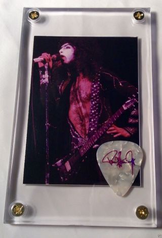 Kiss Paul Stanley Alive Card 39 / Rare Vegas Purple/pearl Guitar Pick Display