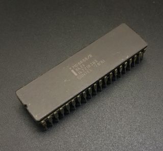 Intel Md8088 Cpu Ceramic Dip40 5mhz 16bit X86 Processor Rare