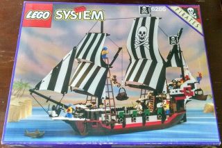 VINTAGE LEGO PIRATES SKULL ' S EYE SCHOONER 6286 VERY RARE 100 COMPLETE 3