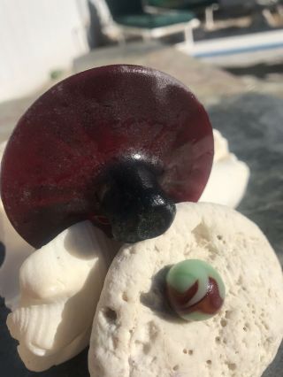 FROSTY Rare Red Vintage Glass BEACH SEA Glass Bottom STAND Marble LOOK 3