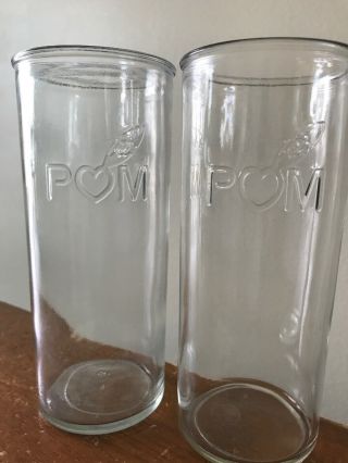 Rare Set Of 2 Pom Tea Drinking Glasses W/ Clear Raised Heart Leaf Logo Embossed