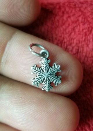 James Avery sterling silver 925 rare retired snowflake charm Pendant 7