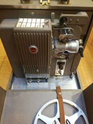 Kodak Kodascope Royal Bp - 16 16mm Film Projector & Case Vintage Rare Vg