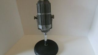 Vintage RARE 1940 ' s American D9T dynamic microphone old antique w MIC STAND 9