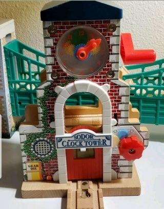 Extremely Rare 2009 Sodor Tower Clock Talking Thomas The Train Wooden Railway