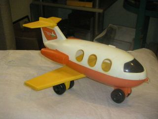 RARE/Vintage 1980 Fisher Price Little People Jet Airplane 2502 Yellow & Orange 2