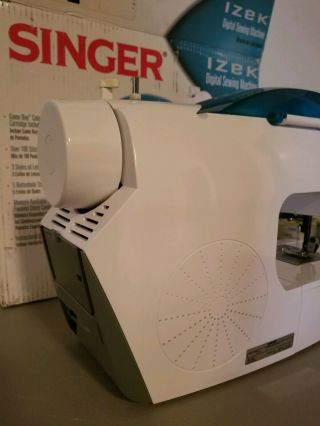 Collectible Singer 1500 IZEK Digital Sewing Machine Game Boy Box RARE 8