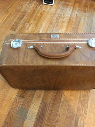 Vintage Amelia Earhart Luggage Great Shape.  Rare