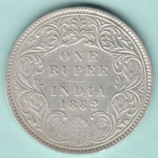 British India - 1882 - Victoria Empress - 0/1 Dot - One Rupee - Rare Coin