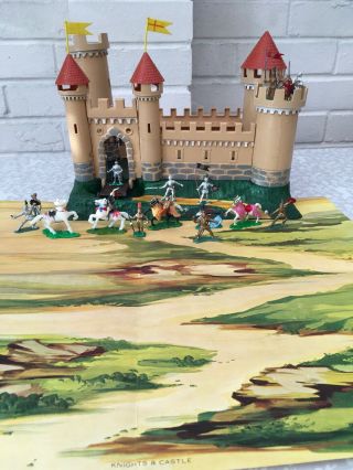 Vintage 1960s Marx Knights And Castle Set Rare