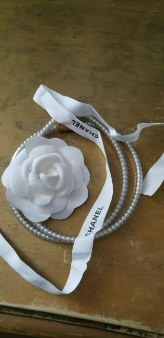 RARE & COOL Chanel Vinyl Tube Pearl necklace 2000 3