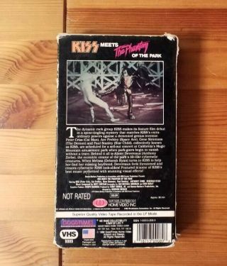 Kiss Meets The Phantom Of The Park VHS 1988 Goodtimes Video Movie Rare and OOP 2
