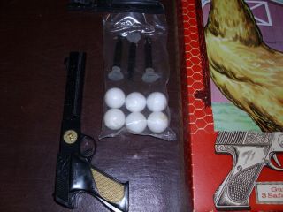 Vintage Knickerbocker Mother Hen Egg Laying Target Game Rare MIB 1950 2