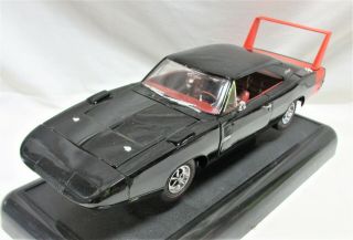 Ertl Diecast 1:18 1969 Dodge Charger “daytona” Black Red Wing 426 Hemi - Rare Ct