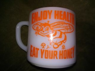 Rare Bee Keeper Association Eat Your Honey Federal Milk Glass Coffee Mug 2