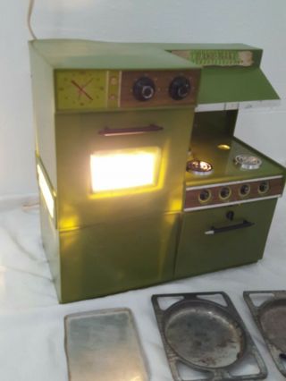 Easy Bake Oven Betty Crocker Kenner Vintage Rare avacado green 7