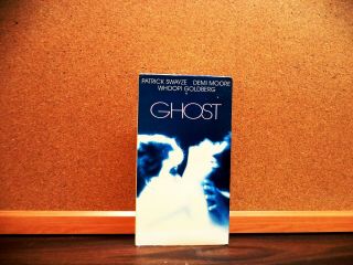 GHOST (VHS 1990) Collectors - WHITE CARTRIDGE RARE - Patrick Swayze,  Demi Moore 2