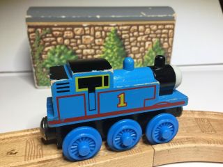 Rare Thomas & Friends Thomas Wooden Railway Train - No Name 1996 Britt Allcroft 2