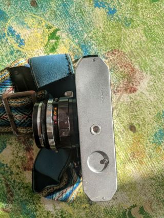 RARE Petri E.  bn 35mm Rangefinder Camera 45mm f/1.  9 w/Front Cap from JAPAN 4